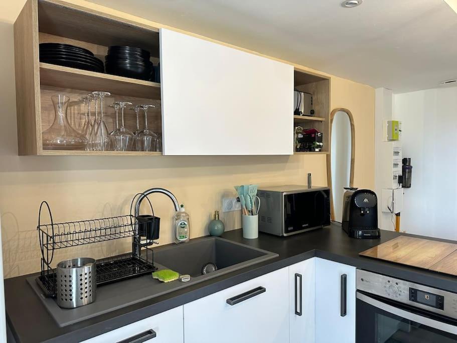 Appartement Moderne Avec Jardin Et Parking Vannes Exterior photo
